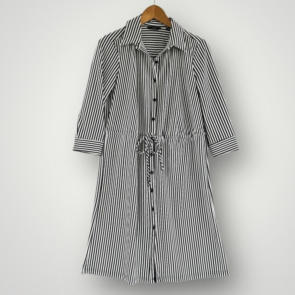 🎉5 for $45🎉 Mlle Gabrielle dress size M